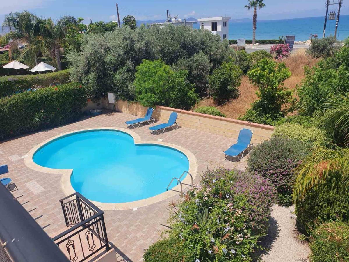 Argaka Beachfront Villa Пафос Екстериор снимка